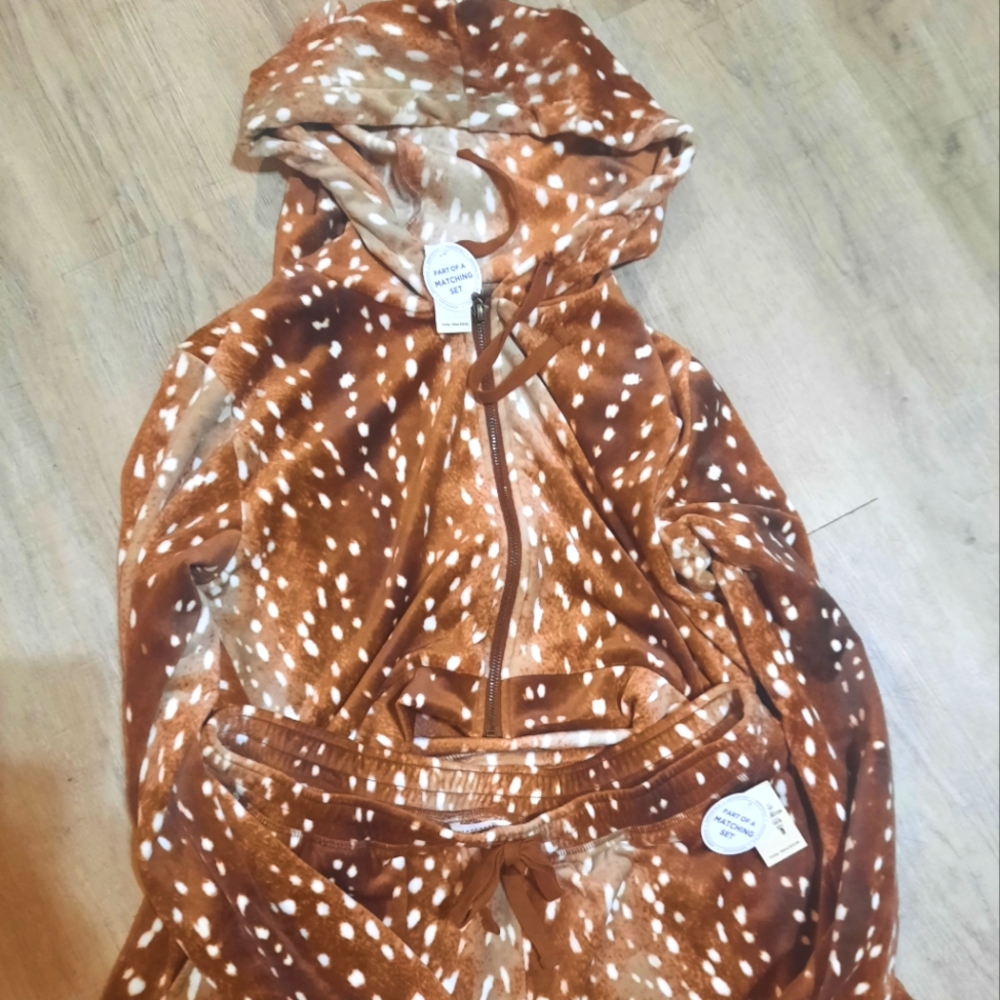 Aeropostale critter deer velour lounge set - hoodie shorts nwt size L